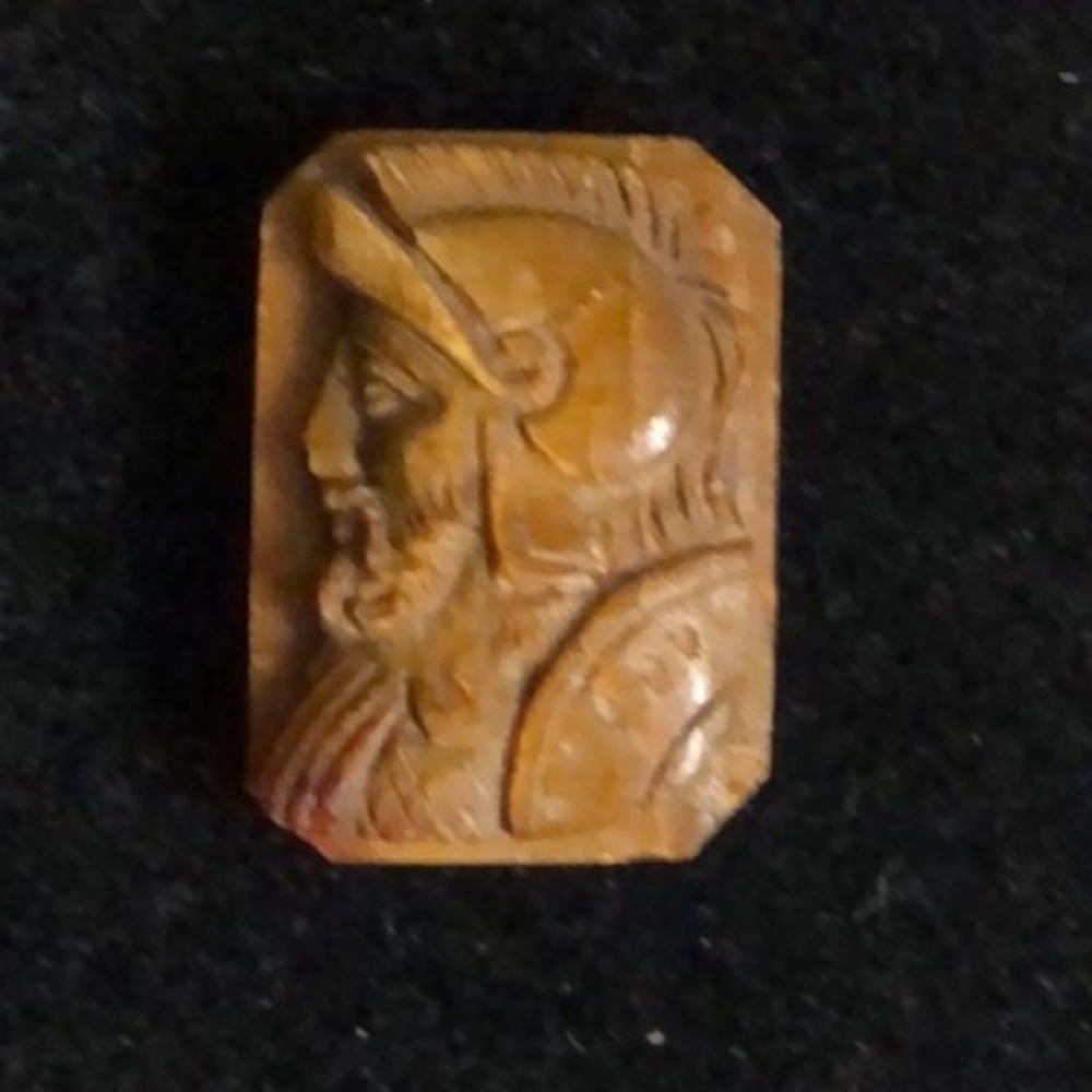 Antique Vintage Carved Tigers Eye Left Facing Roman Soldier Cameo NOS
